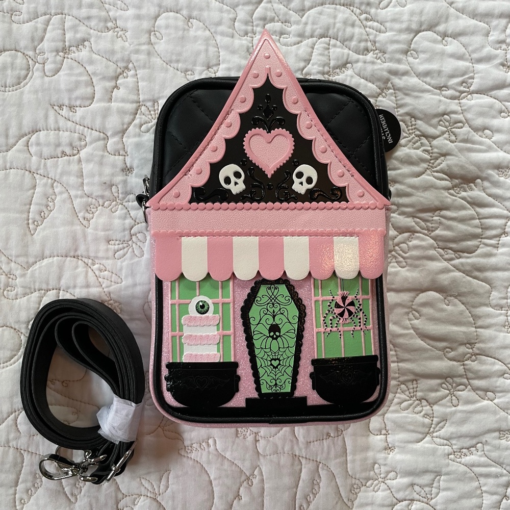 Bath & Body Works “summerween” haunted house crossbody bag